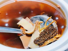 野生菌时蔬汤-鹊华居·地道鲁菜·海鲜·融合味(大明湖店)