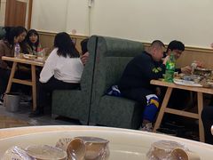 大堂-天添纸包鸡家常菜