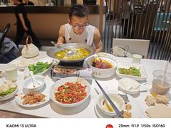 -楚山晓·湖北菜(武汉光谷K11店)