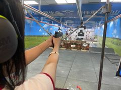 -都市枪神实弹射击俱乐部
