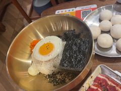 -明洞阿姨·韩式酱蟹烤肉·创意料理(三元桥店)