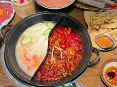 -萍姐火锅·公路夜市(武汉首店)