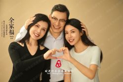 -时光纪亲子全家福照相馆(静安店母女写真父母纪念照)
