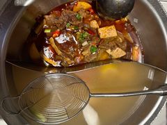 -左庭右院鲜牛肉火锅(金山万达店)