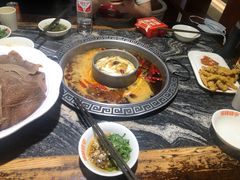 -晓宇重庆火锅(大唐不夜城店)