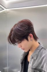-一家只做男发烫染的店
