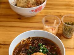 -李易面馆(树木岭店)