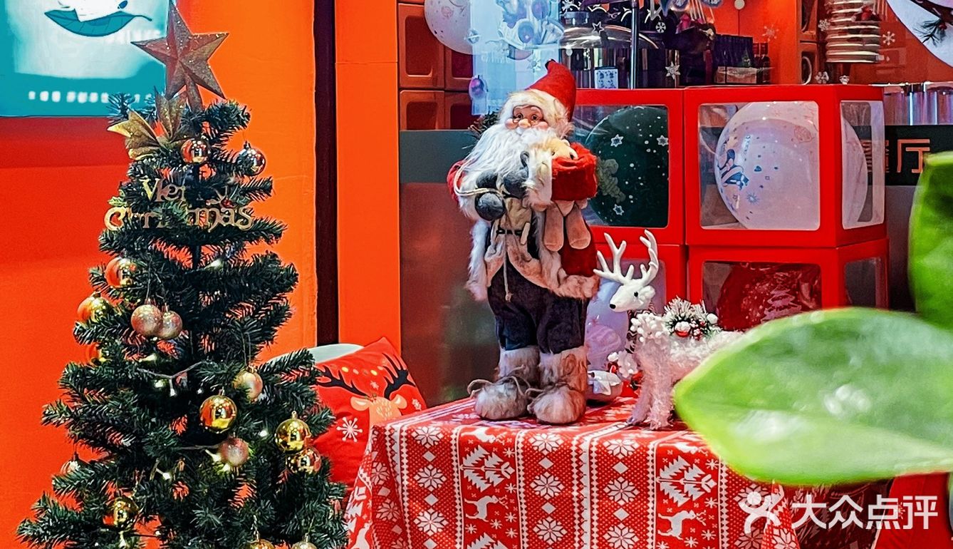 答应我，新年一定要带小朋友来吃的面包🐔