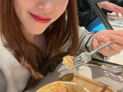 -港丽餐厅(高德置地店)