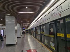 -汉中路(地铁站)