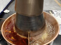 -楼外楼大刀肉传统火锅居(幸福街店)