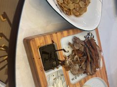 -新虹楼饭庄(崇明陈家镇店)