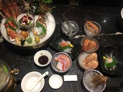 -半岛翡丽海鲜自助餐厅(观风亭店)