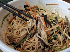 鸡丝凉米线-云海肴·汽锅鸡·云南菜(苏州中心店)