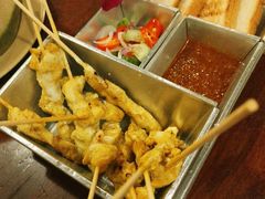 -Dang restaurant (patong phuket)