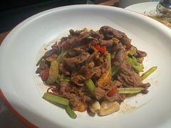 -江渔儿酸菜鱼(奥园广场金发购物中心店)