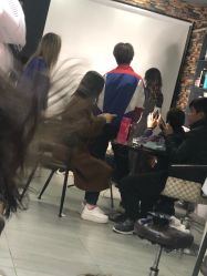 点击看大图 -首艺造型KM潮牌沙龙