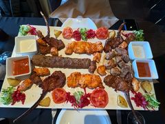-Efes Turkish & Mediterranean Cuisine 艾菲斯餐厅(陆家嘴店)