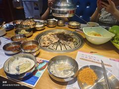 -老炉家木炭烤肉(长江国际店)