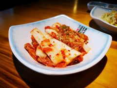 辣白菜-唯成•韩国炭火烤肉 유성고기