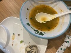 -小杨生煎(金山百联购物中心3楼店)
