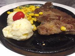 -豪客来牛排(空港华联店)