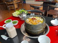 -南渝食府.墨脱石锅松茸鸡