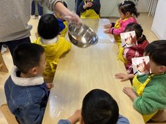 -英伦凯贝国际婴幼儿托育中心(雍湖湾店)