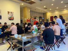 大堂-大亮烤羊腿烤全羊(辣街店)