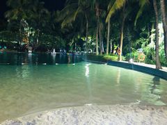 -三亚湾海居铂尔曼度假酒店