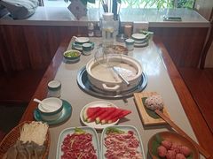 -四点金粥底火锅(沂州里店)