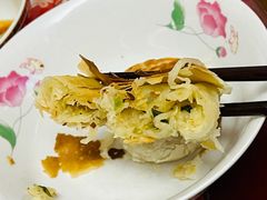 火腿萝卜丝酥饼-光明邨大酒家(淮海路店)
