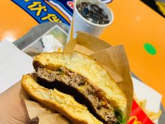 安格斯培根厚牛堡-麦当劳(呼市新华东街店)