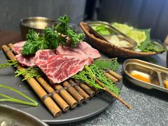 -草家酱蟹炭火烤肉店(珲春南路二店)