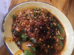 -拈签一笑黄牛肉辣卤串串