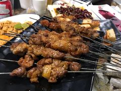 超级肥的羊肉串-郑喜旺烧烤(郑州总店)