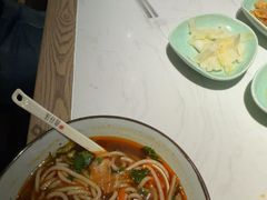 -鑫花溪牛肉米粉(凤凰街创始总店)