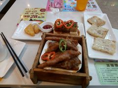 -壹间茶餐厅(天娱广场店)