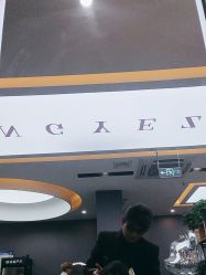 -藤野造型烫染·漂发