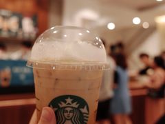 轻甜香草风味奶油冷萃冰咖啡-星巴克臻选(广州沙面店)