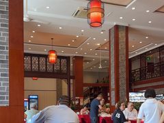 -侬佳蒸菜馆(听潮店)
