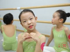 -予荷舞蹈(盛景校区)