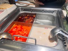 -海底捞火锅鲜切牛肉主题店(长寿路店)