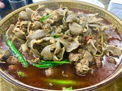 -一品红烧鸭特色川菜(三岔湖店)