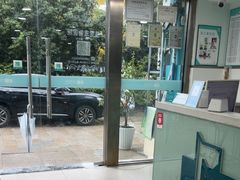 -佳雯宠物医院·皮肤科·内外科(春晓路分院)