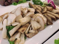 -阿鹏故事野生菌火锅(双廊古镇店)