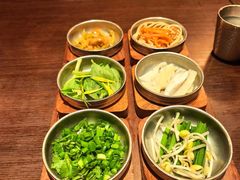 -银米·云南传统过桥米线(双廊黑金冠店)