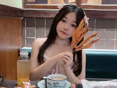 -何妹湿辣牛肉·粤式烧烤砂煲(桂雅路店)