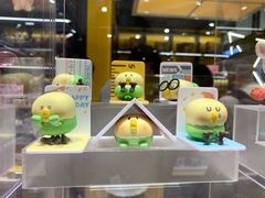 -泡泡玛特POPMART(侨福芳草地店)
