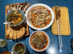 -乡村馕坑肉·烧烤·新疆菜·本地人更爱吃(阿勒泰首店)